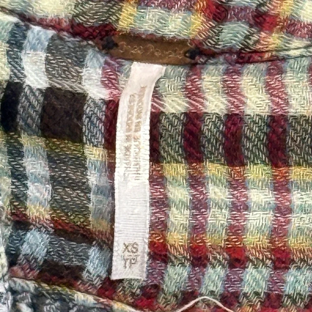 Free People Come On‎ Over Oversized Multicolor Plaid Flannel Button Top Size XS - Picture 2 of 4